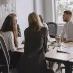 ¿En qué estado se encuentra la reducción de jornada laboral en México? Descubre los avances de la reforma y qué se espera para los próximos años.