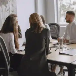 ¿En qué estado se encuentra la reducción de jornada laboral en México? Descubre los avances de la reforma y qué se espera para los próximos años.