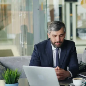 Aprende cómo calcular el aguinaldo paso a paso, en correcto apego a la ley y de acuerdo a las condiciones de cada trabajador.