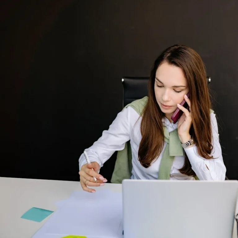 Conoce lo que implica tener una opinión de cumplimiento negativa, los motivos y cómo es que puedes solucionar esa situación.