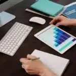 Descubre los indicadores clave que Recursos Humanos debe evaluar ante el incremento del salario mínimo para proteger el presupuesto y el talento.